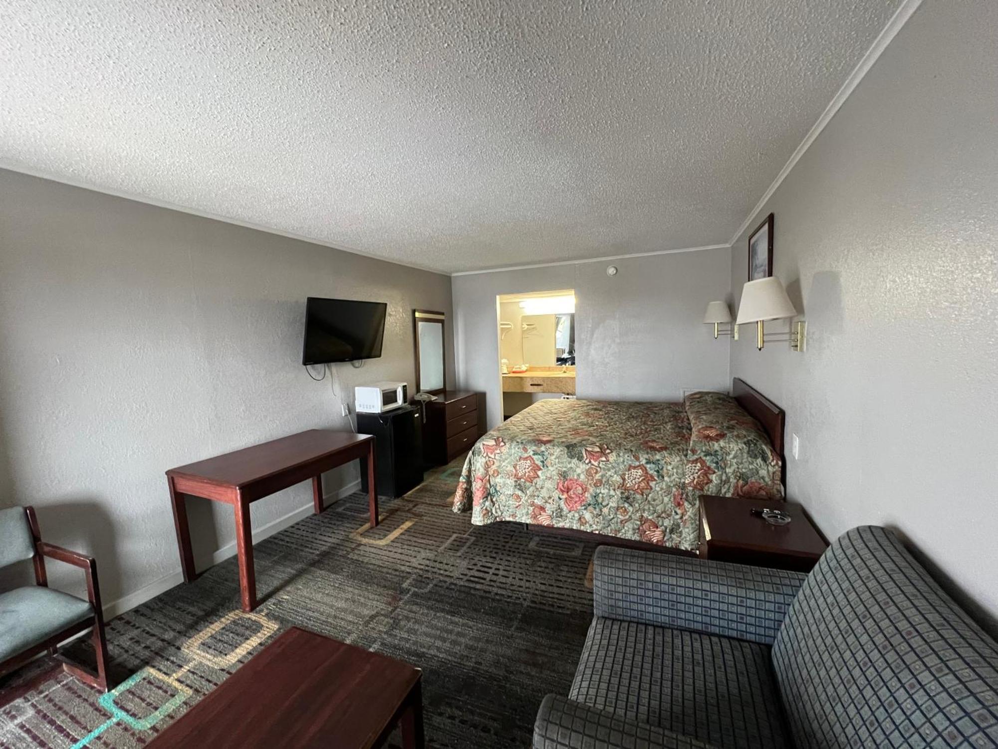 Hotel 81 El Reno エクステリア 写真
